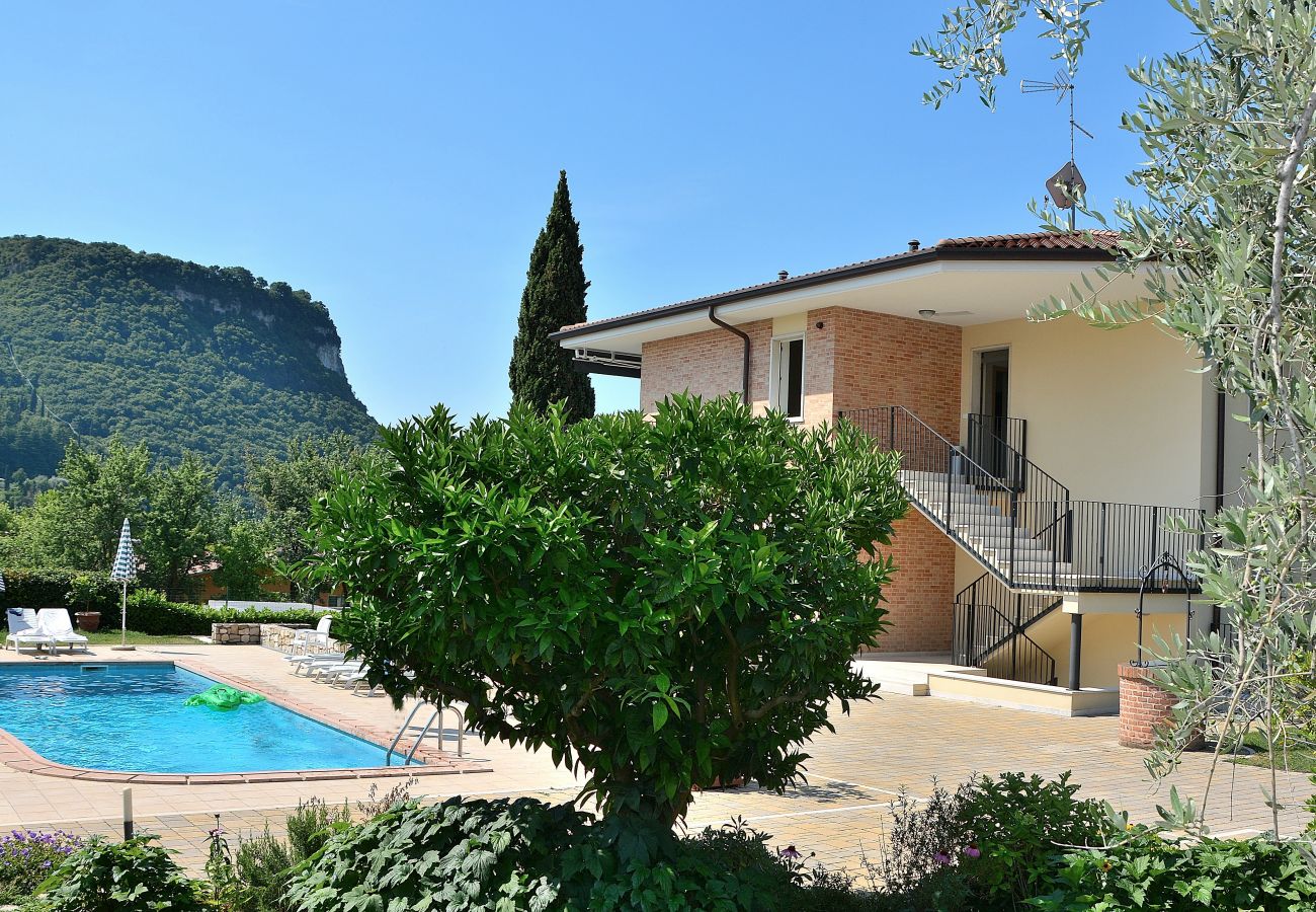 Casa en Garda - Cà Gardesana With Pool