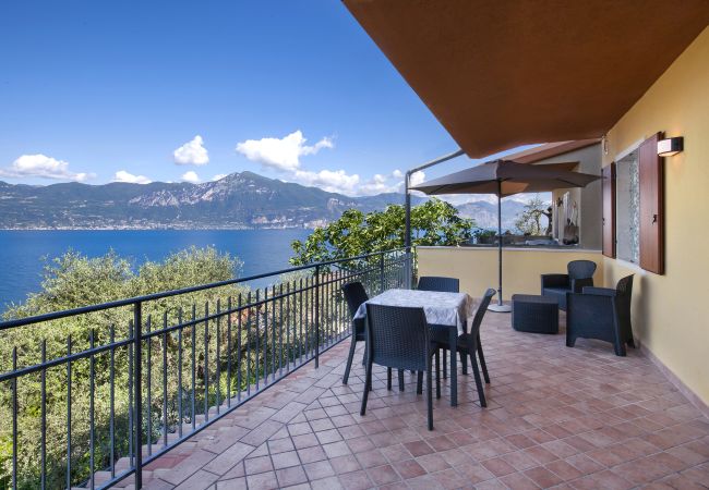 Apartamento en Torri del Benaco - Apartment Erika with Lake view