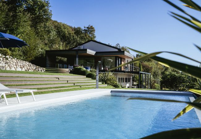 Villa en Torri del Benaco - Villa Casaliva with Private Pool