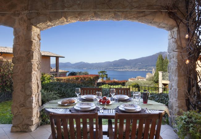 Apartamento en Torri del Benaco - Apartment Laghetto with Pool