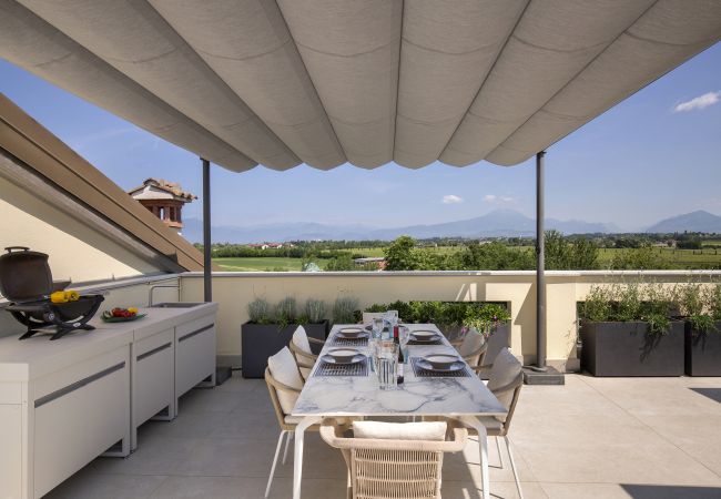 Apartamento en Castelnuovo del Garda - Apartment Delphine with shared Pool