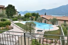 Ferienwohnung in Torri del Benaco - Residence Alle Torri With Pool