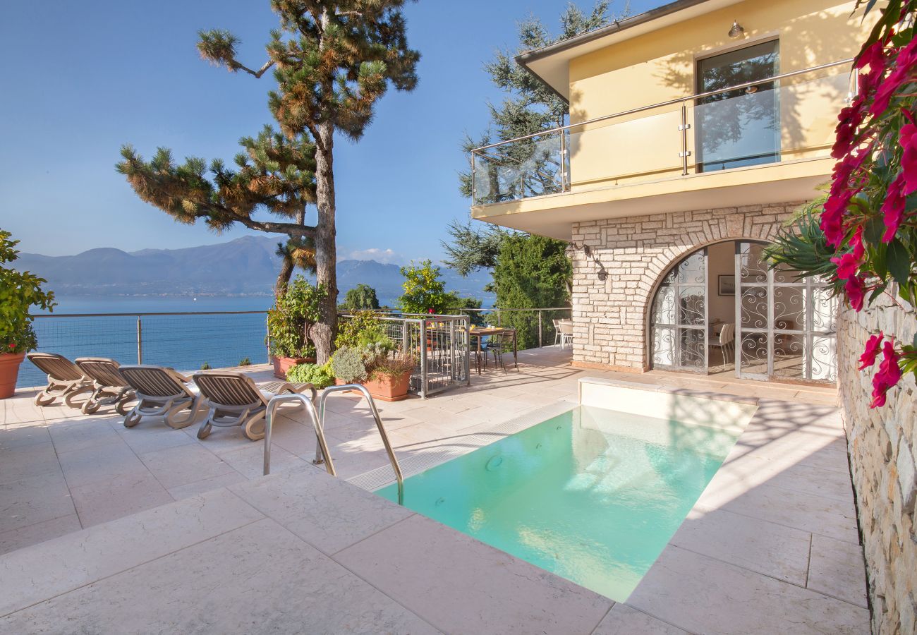 Villa à Torri del Benaco - Villa Vista Lago With Pool